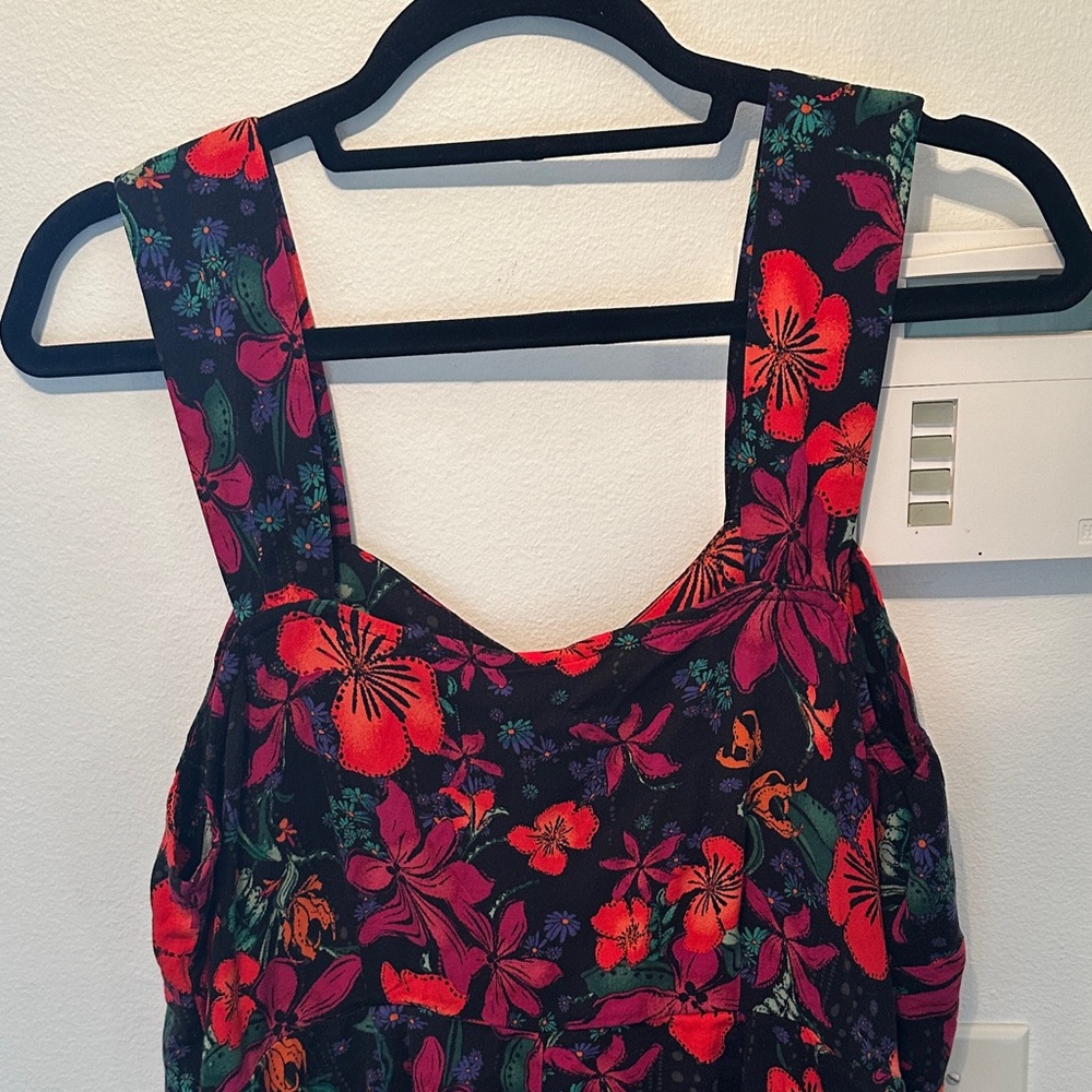 Ava & Viv Floral Midi Dress in Black with Red & Pink Blooms. Size XXL - Picture 10 of 12